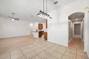 1020 Fair Oaks Dr, Grand Prairie, TX 75052 - Photo 31