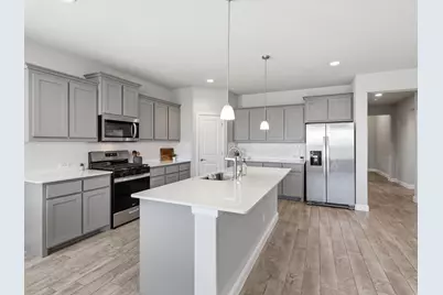 16032 Farringdon Way, Fort Worth, TX 76247 - Photo 9