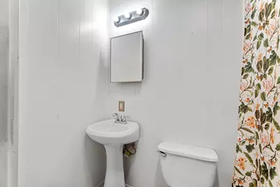 1403 S Robertson Avenue, Tyler, TX 75701 - Photo 17