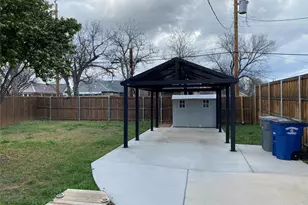 1223 E Waco Ave, Dallas, TX 75216 - Photo 19