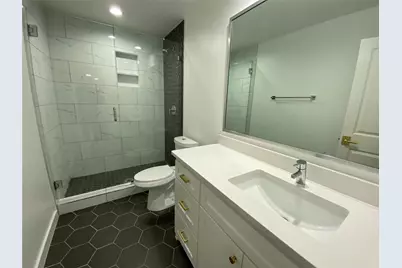 1223 E Waco Avenue, Dallas, TX 75216 - Photo 11