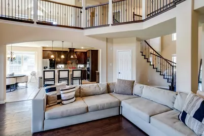 303 Fountain Creek Court, Ovilla, TX 75154 - Photo 5