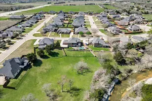 303 Fountain Creek Ct, Ovilla, TX 75154 - Photo 35