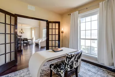 303 Fountain Creek Court, Ovilla, TX 75154 - Photo 7