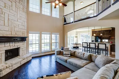 303 Fountain Creek Court, Ovilla, TX 75154 - Photo 9