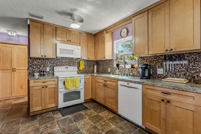 4014 Glenhaven Drive, Garland, TX 75042 - Photo 15