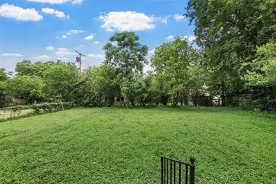 2225 N 50th Street, Waco, TX 76710 - Photo 17