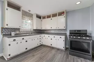 2225 N 50th St, Waco, TX 76710 - Photo 7