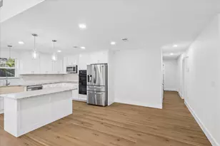 5719 Valley Ridge Ct, Arlington, TX 76017 - Photo 9