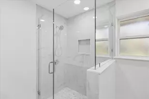 5719 Valley Ridge Ct, Arlington, TX 76017 - Photo 17