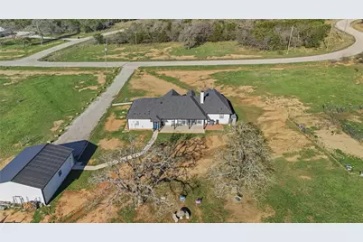 1006 High Point Drive, Mineral Wells, TX 76067 - Photo 31