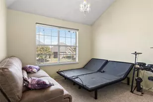 824 Peach Ln, Burleson, TX 76028 - Photo 27