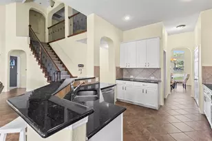 824 Peach Ln, Burleson, TX 76028 - Photo 9