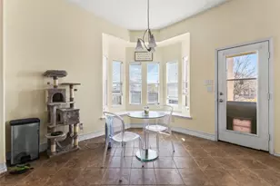 824 Peach Ln, Burleson, TX 76028 - Photo 7