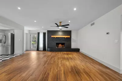 8 Live Oak Lane, Hickory Creek, TX 75065 - Photo 5