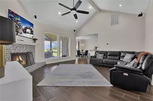 10960 Sheila Ct, Beaumont, TX 77705 - Photo 3