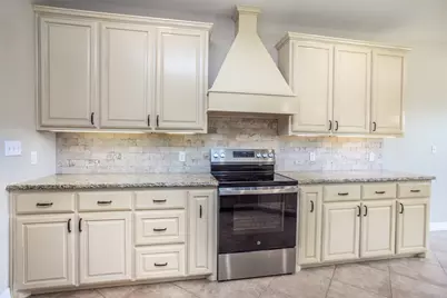 700 Mary Lee Lane, Collinsville, TX 76233 - Photo 7