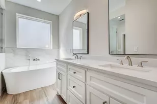 1625 Avenue D, Grand Prairie, TX 75051 - Photo 13