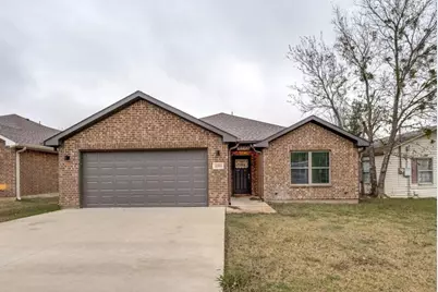 2205 N Hickory Street, Sherman, TX 75092 - Photo 1