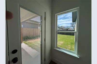 1890 Johnson Street, Greenville, TX 75401 - Photo 9