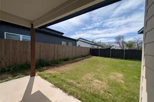 1890 Johnson St, Greenville, TX 75401 - Photo 19