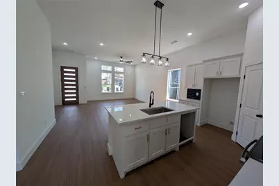 1890 Johnson Street, Greenville, TX 75401 - Photo 5