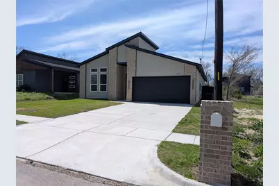 1890 Johnson Street, Greenville, TX 75401 - Photo 1