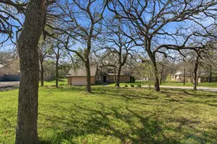 2111 Dorothy Ln, Sanctuary, TX 76020 - Photo 3