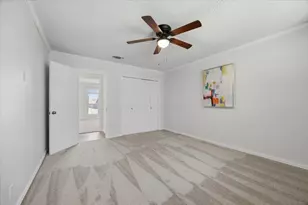 3613 Harber Dr, Bedford, TX 76021 - Photo 23