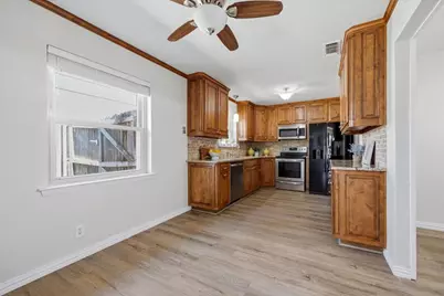 3613 Harber Drive, Bedford, TX 76021 - Photo 15