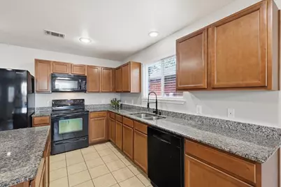 6908 Derbyshire Drive, Fort Worth, TX 76137 - Photo 7