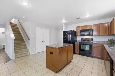 6908 Derbyshire Drive, Fort Worth, TX 76137 - Photo 9