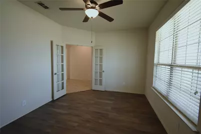 201 Plantation Drive, Waxahachie, TX 75165 - Photo 5