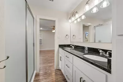 503 Washington Avenue, McGregor, TX 76657 - Photo 17