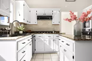 3820 Blossom Dr, Sachse, TX 75048 - Photo 5