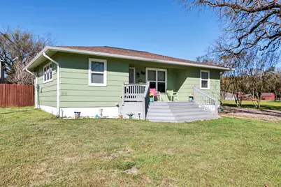 258 Pilot Point Street, Alvarado, TX 76009 - Photo 3