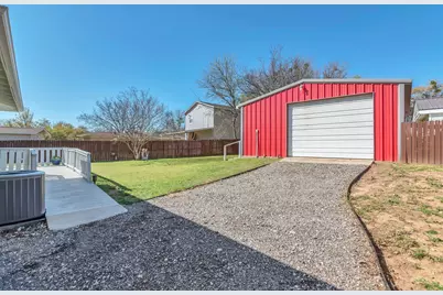 258 Pilot Point Street, Alvarado, TX 76009 - Photo 27