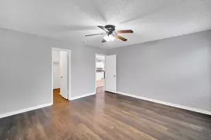 818 Cascade Dr, Glenn Heights, TX 75154 - Photo 11