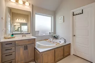 709 Waterford Way, Joshua, TX 76058 - Photo 27