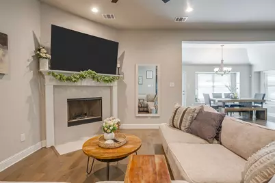 709 Waterford Way, Joshua, TX 76058 - Photo 7