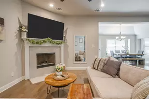 709 Waterford Way, Joshua, TX 76058 - Photo 7