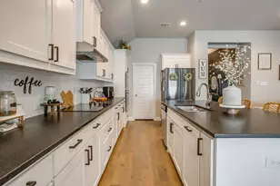 709 Waterford Way, Joshua, TX 76058 - Photo 11