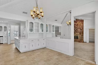 266 N Creekwood Drive, Lancaster, TX 75146 - Photo 19