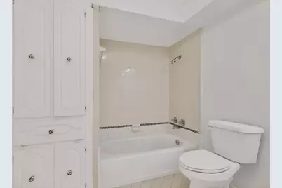 266 N Creekwood Drive, Lancaster, TX 75146 - Photo 31