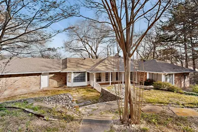 266 N Creekwood Drive, Lancaster, TX 75146 - Photo 7