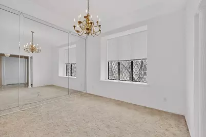 266 N Creekwood Drive, Lancaster, TX 75146 - Photo 15