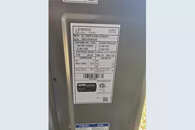 921 Meadowdale Road, Arlington, TX 76017 - Photo 9