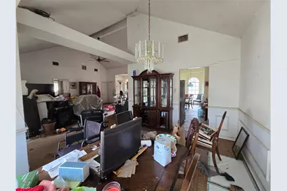 921 Meadowdale Road, Arlington, TX 76017 - Photo 15