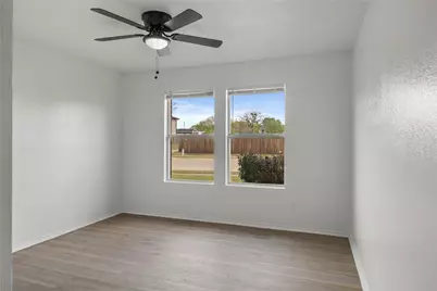 702 Lowe Drive, Cedar Hill, TX 75104 - Photo 15