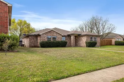 702 Lowe Drive, Cedar Hill, TX 75104 - Photo 3